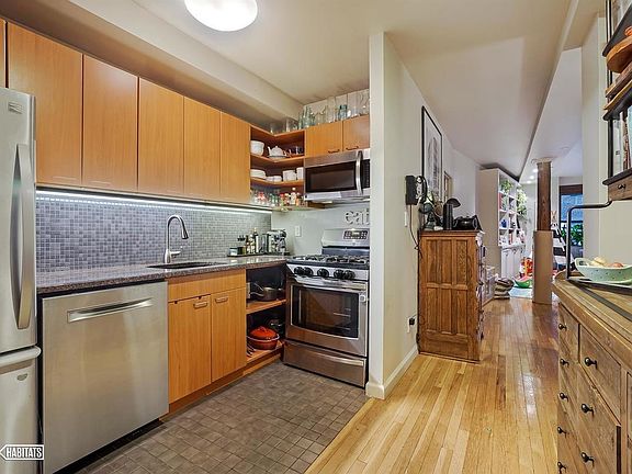 2nd image of 264 Water St APT 5C