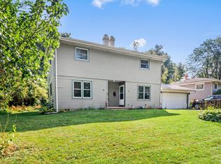 5-7 Walker Dr, Madison, WI 53714