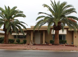 9628 W Glen Oaks Cir, Sun City, AZ 85351