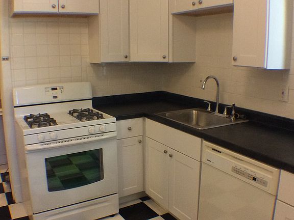5th image of 6527 N Newgard Ave