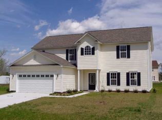 109 Cherrybark Dr, Jacksonville, NC 28540