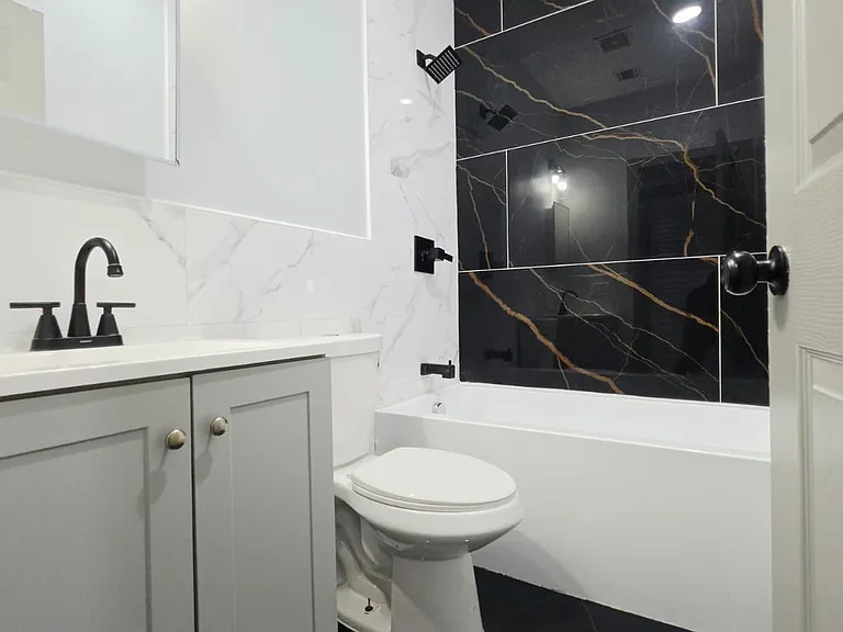 154 Wegman Pkwy #3 — Photo 8