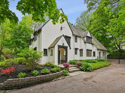 373 WOODLAND PLACE, South Orange, NJ, 07079