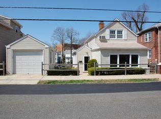 69 Ridgewood Ave, Yonkers, NY 10704