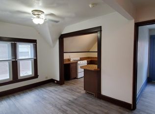 1016 E Dayton St APT 2, Madison, WI 53703