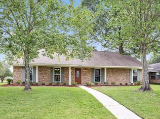3588 White Sands Dr, Baton Rouge, LA 70814