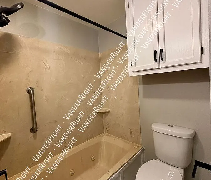 1113 S Blauvelt Ave — Photo 21