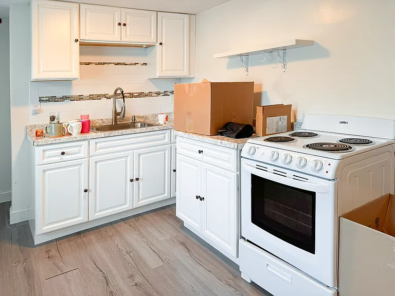 327A Palmer Ave — Photo 4