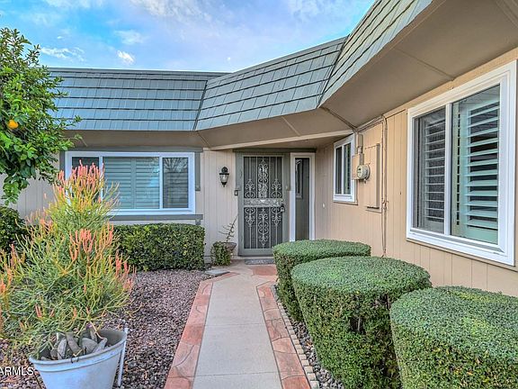 3rd image of 10533 W PINEAIRE Drive