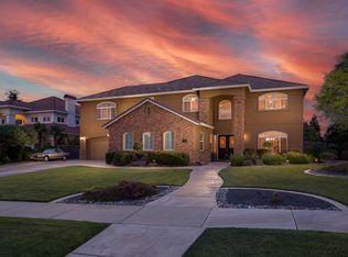 1570 Riverview Cir E, Ripon, CA 95366