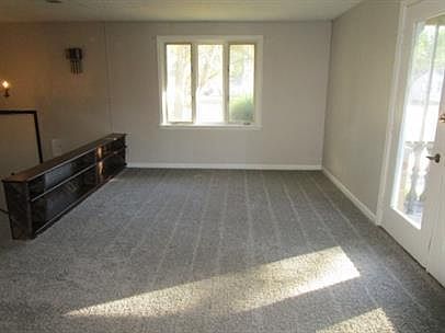 1st image of 105 Paradise Ct #10718486