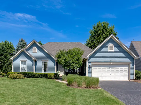 921 High Ridge Dr, West Chicago, IL 60185