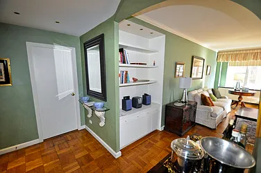 Rented by Nest Seekers International