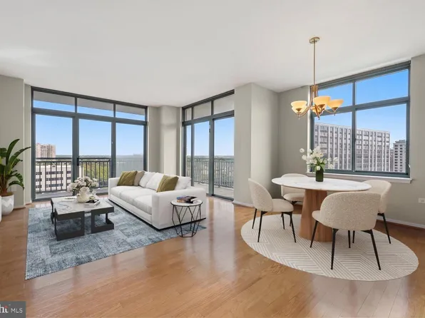 11700 Old Georgetown Rd Unit 910, North Bethesda, MD 20852