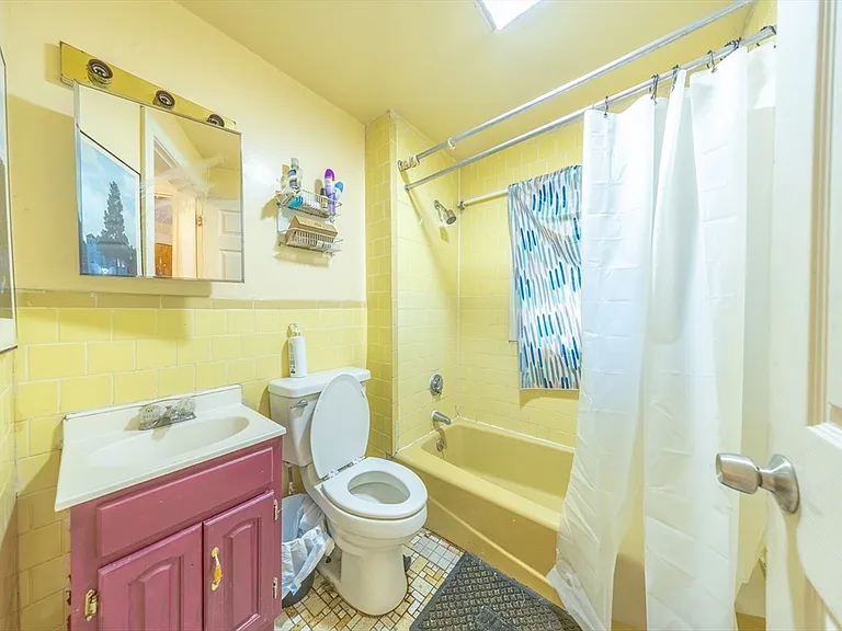 31 Seattle St #1 — Photo 27