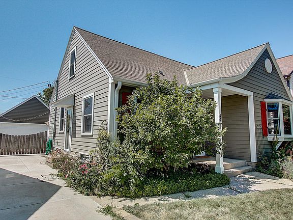 2nd image of 4421 S Adams Ave