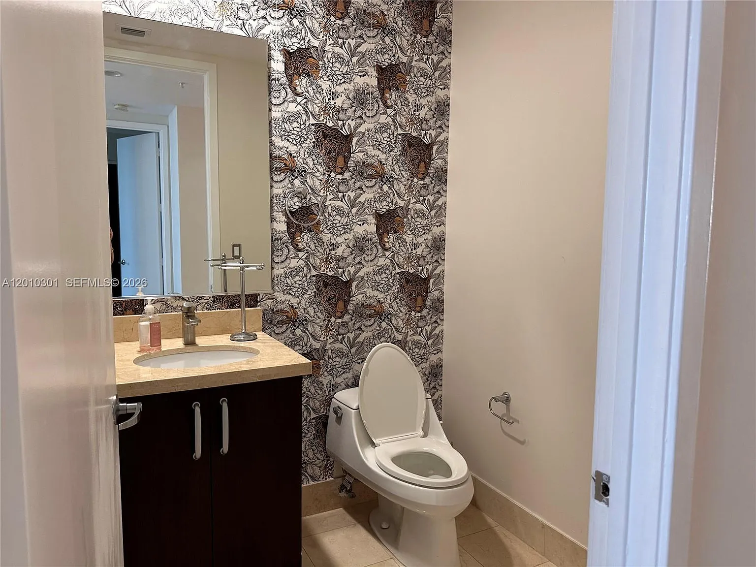 Trump Palace Condo — Photo 2