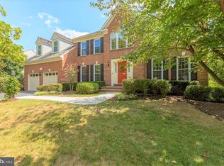 409 Meade Dr SW, Leesburg, VA