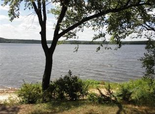 1187 Gillette Dr, Wisconsin Dells, WI 53965