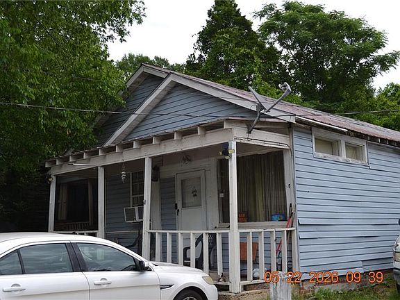2nd image of 1510 12th Ave