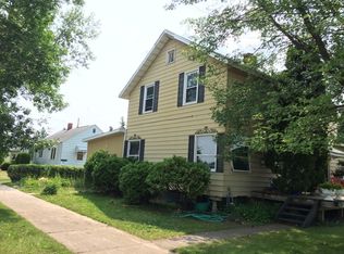 1420 9th St S, Virginia, MN 55792