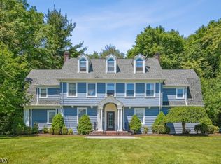 22 High St APT 1L, Montclair, NJ 07042