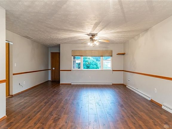 4th image of 1242 Severs Dr