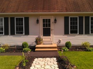 17 Quincy St, Concord, NH 03301