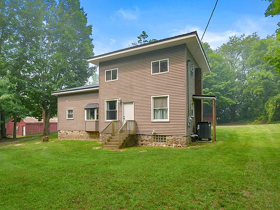 2nd image of 68228 County Road 215