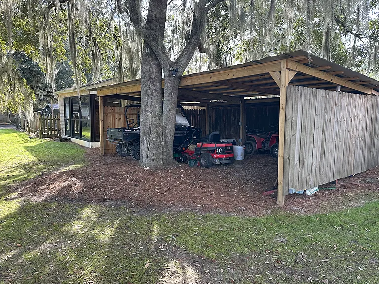 307 Doe Run Cir — Photo 56