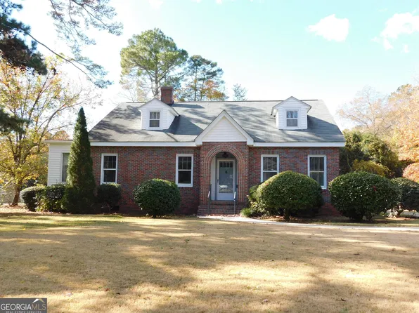 2330 Redwood Dr, Augusta, GA 30904