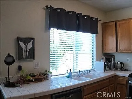 10 Greenborrow Ct — Photo 18