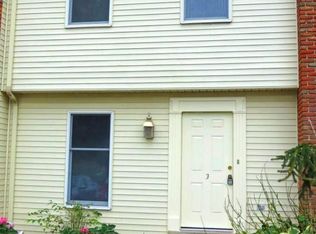 3 Garden Ct, Elizabethtown, PA 17022