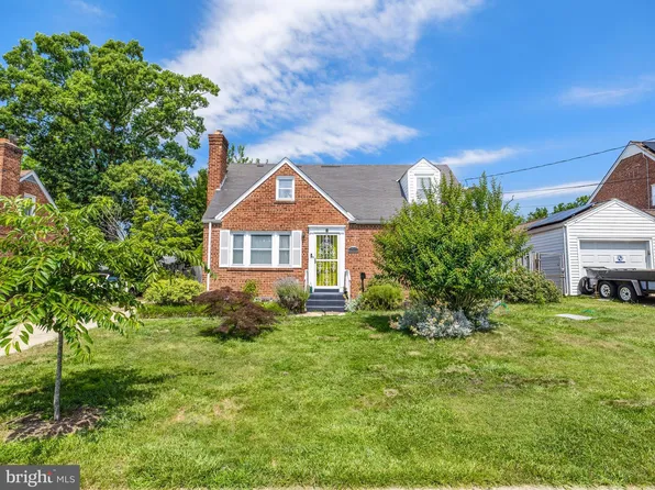 2406 Colebrooke Dr, Temple Hills, MD 20748
