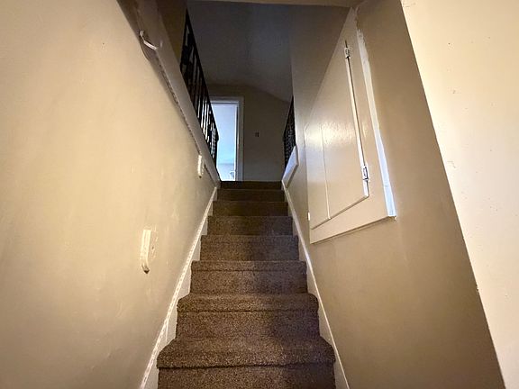 3rd image of 75 Schaefer Rd Floor 2