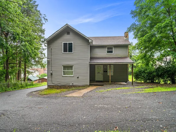 530 Maxwell St, Curwensville, PA 16833