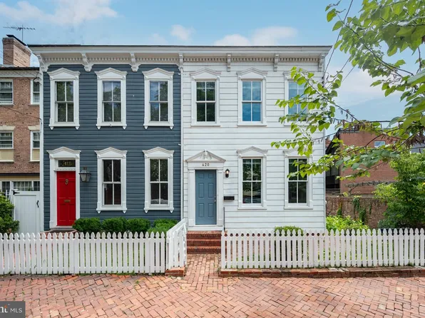 420 S Pitt St, Alexandria, VA 22314