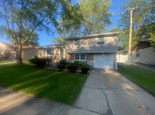 21835 Clyde Ave, Sauk Village, IL