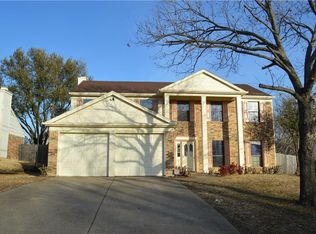 4617 Covington Ct, Grand Prairie, TX 75052
