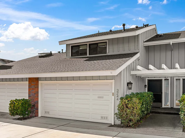 3244 Caminito Ameca — Photo 2