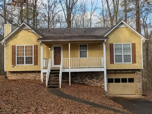 6822 Charles Dr, Trussville, AL 35173