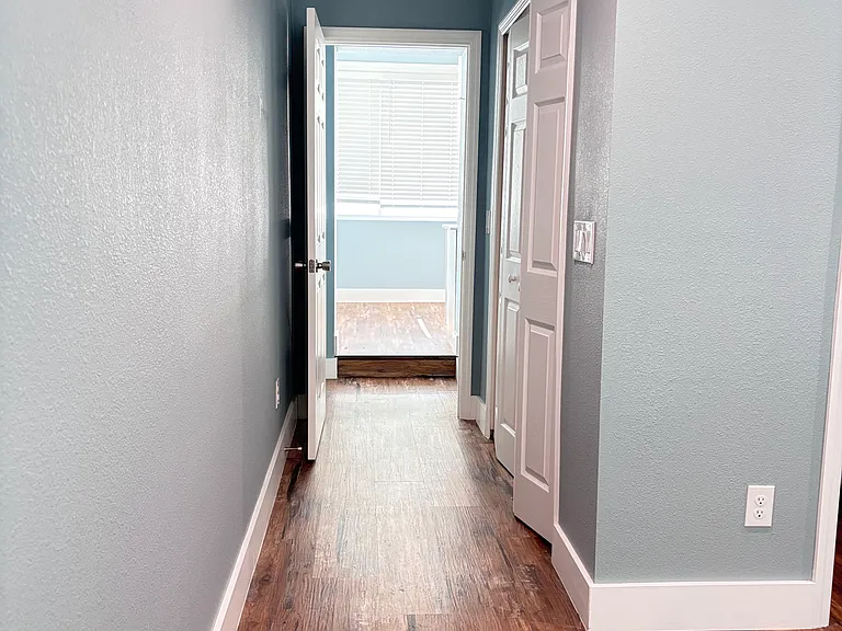 2435 E Jersey Ave #2 — Photo 8