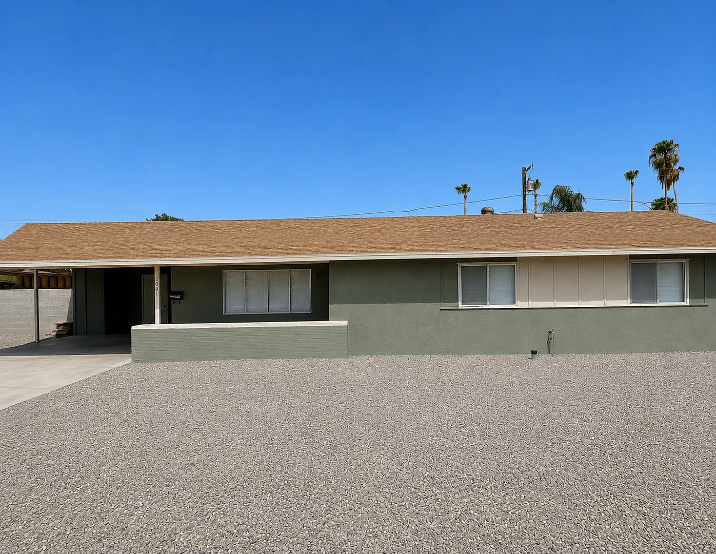Updated 3 Bedroom Home with Large Yard! — Photo 2