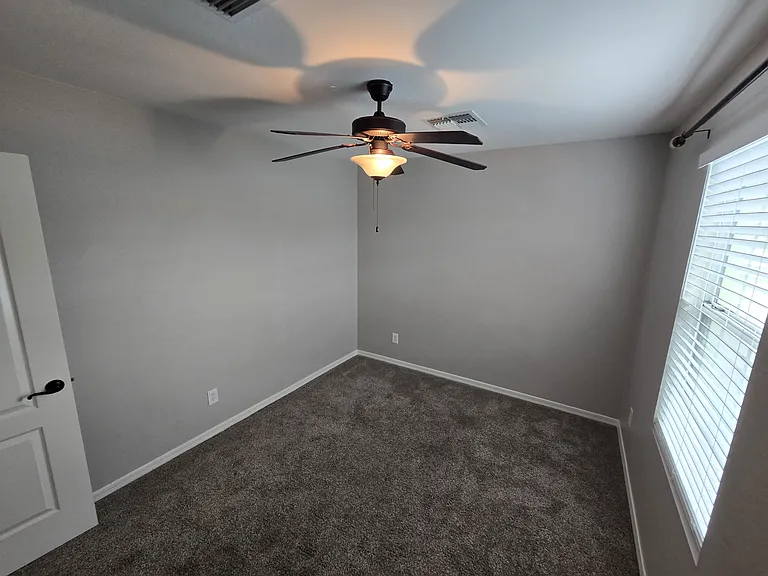 950 S Wallrade Ln — Photo 28
