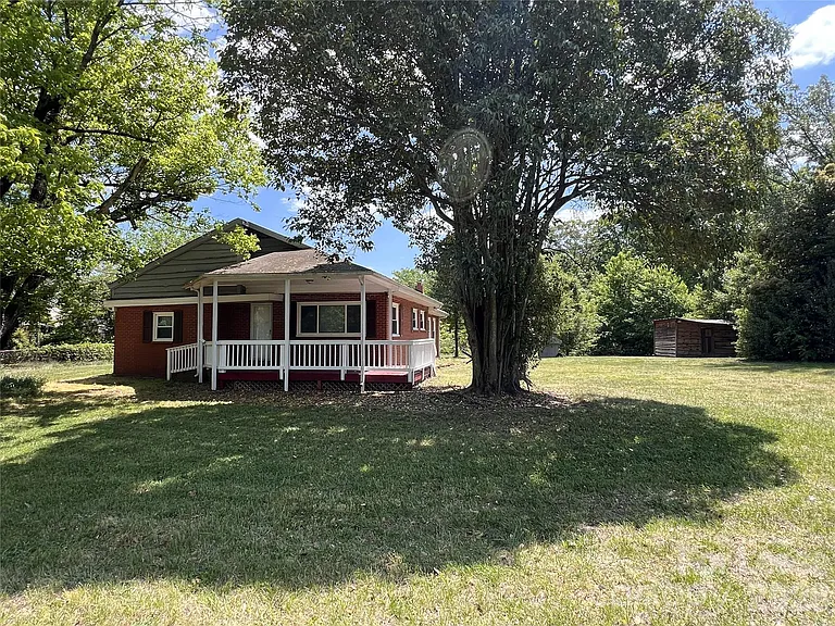 7077 Long Island Rd — Photo 23