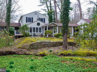 421 Green Valley Rd, Langhorne, PA 19047