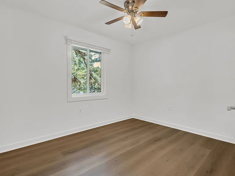 1148 Lookout Ave NW — Photo 24
