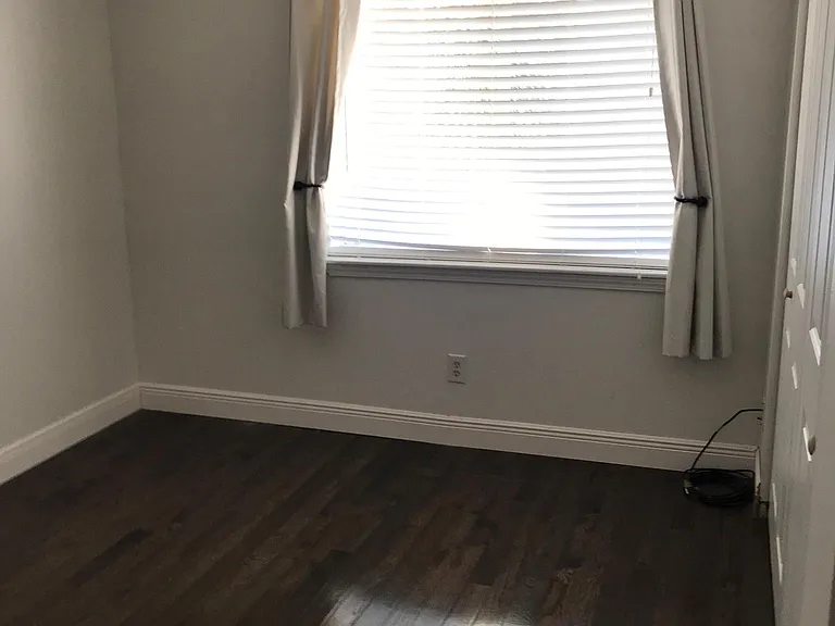 101 Old Ferry Rd #10C — Photo 23