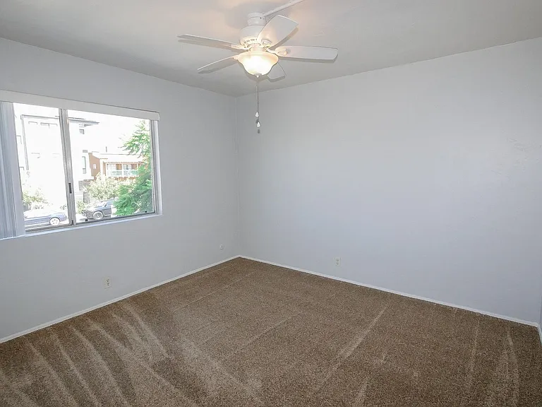 2835 Polk Ave — Photo 9