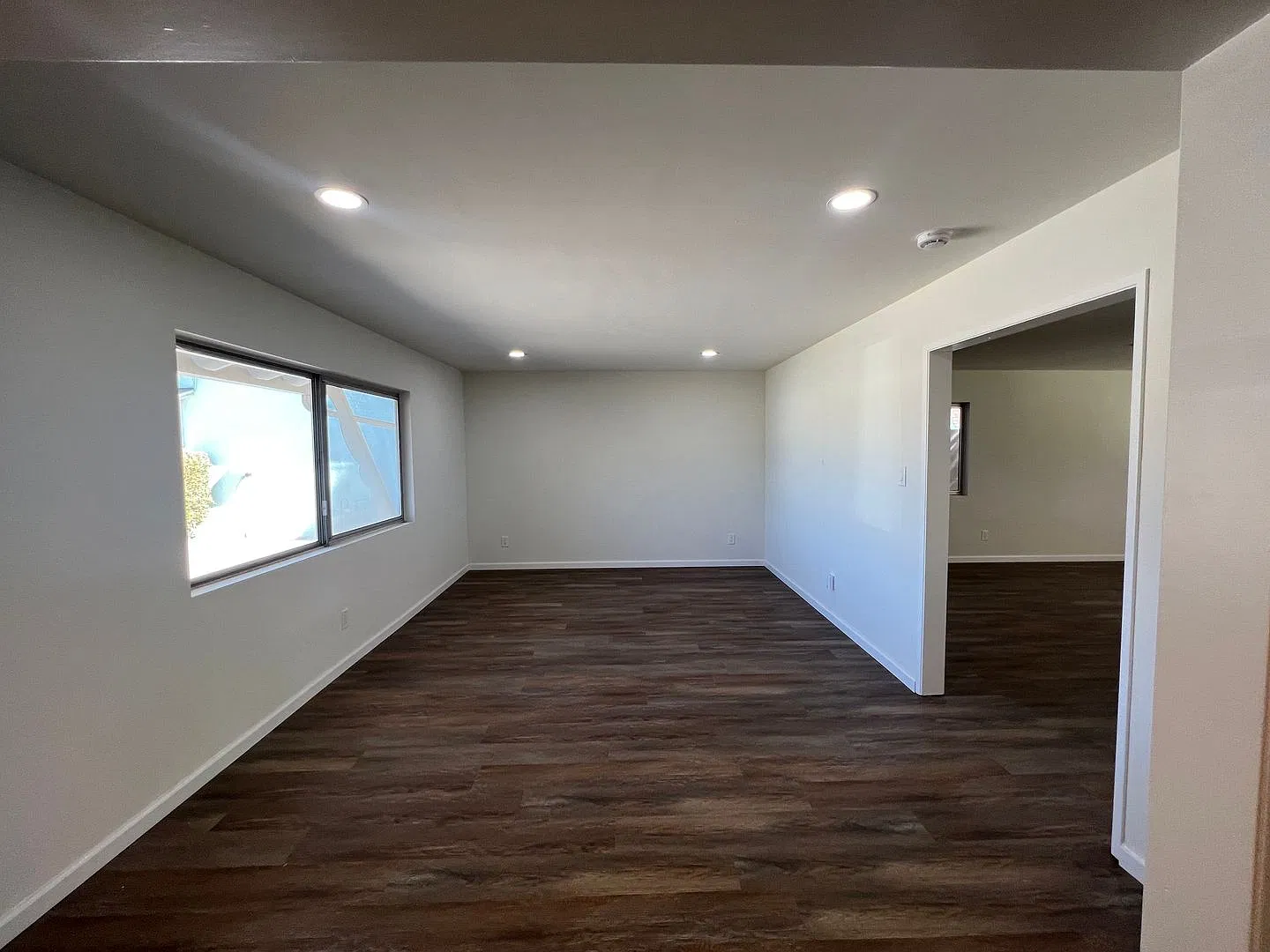 Beautiful 3-Bedroom Home with Upgraded Features & Fireplace! — Photo 4